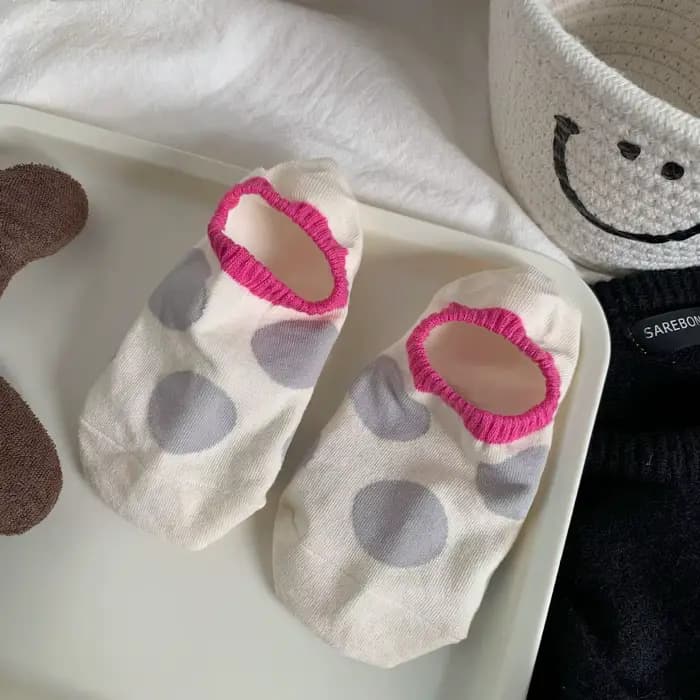 Chaussettes confortables à gros pois pour femmes, chaussettes invisibles anti-chute pour filles, mod