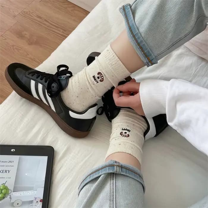 Chaussettes mi-tube en coton pour femmes, broderie de chiot d'automne, chaussettes en laine de chien