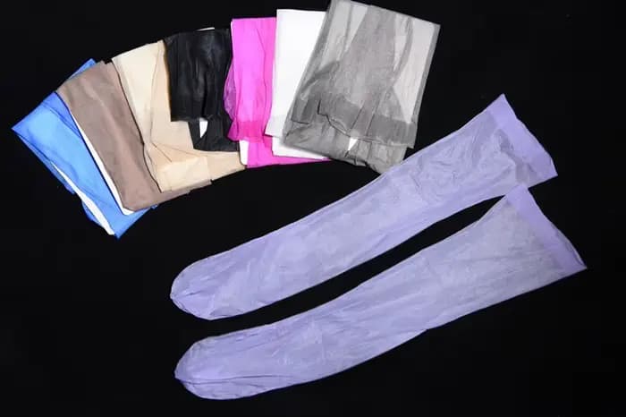 Aurora – chaussettes mollet blanches pour femmes, chaussettes d'été fines et huiles, demi-bas, Style