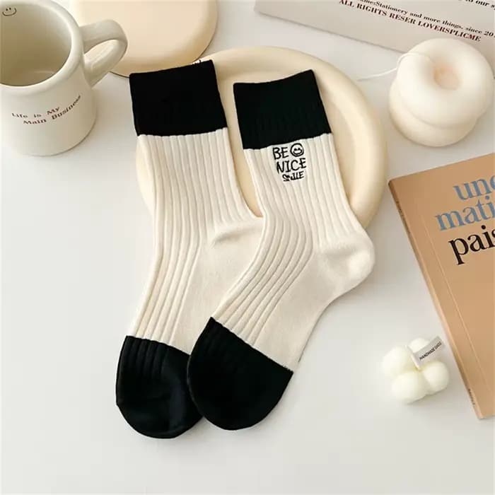 Chaussettes en molleton de coton doux pour femmes, lettre brodée fraîche, noir ingent, beige, café, 