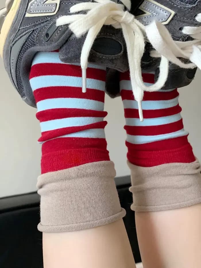 Chaussettes japonaises pour femmes, chaussettes mi-tube coréennes assorties aux couleurs d'automne e