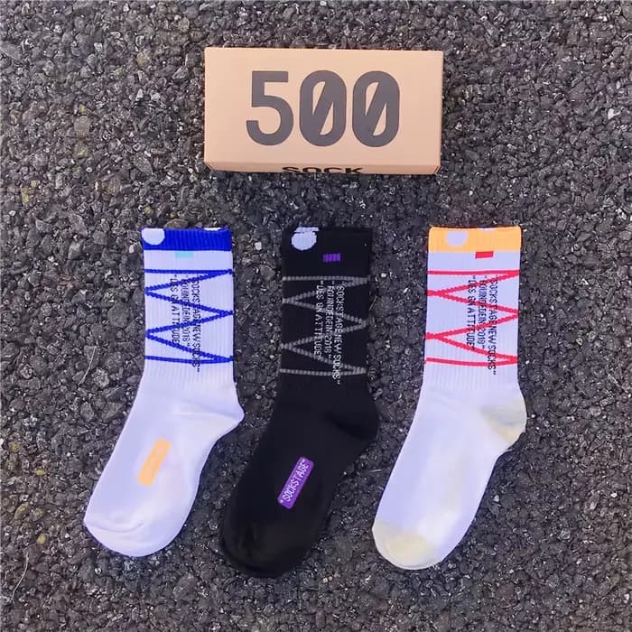 3 paires/boîte chaussettes hommes nouvelle mode d'automne signé conjoint Skateboard sport blanc/noir