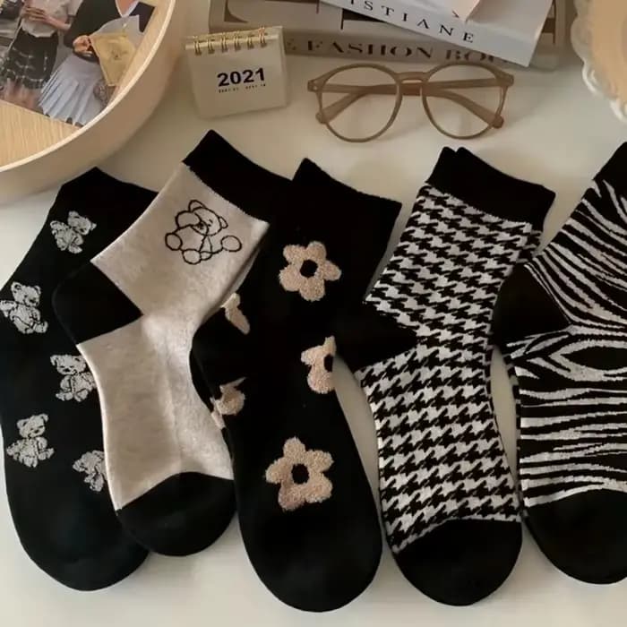 5 paires de chaussettes mi-mollet pour femmes, mignon petit ours, imprimés floraux, à la mode et pol