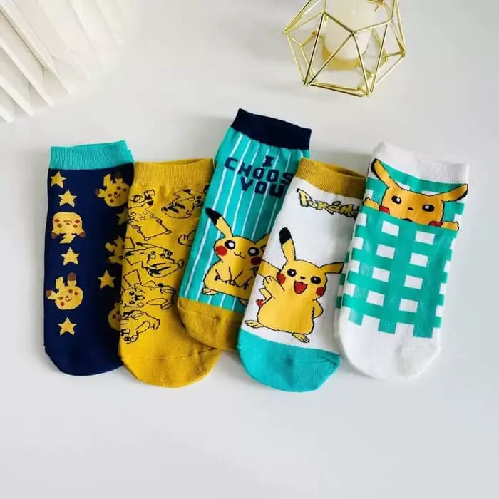5 paires de chaussettes courtes pour femmes, mignonnes, à l'effigie de Pikachu Pokémon, imprimées de