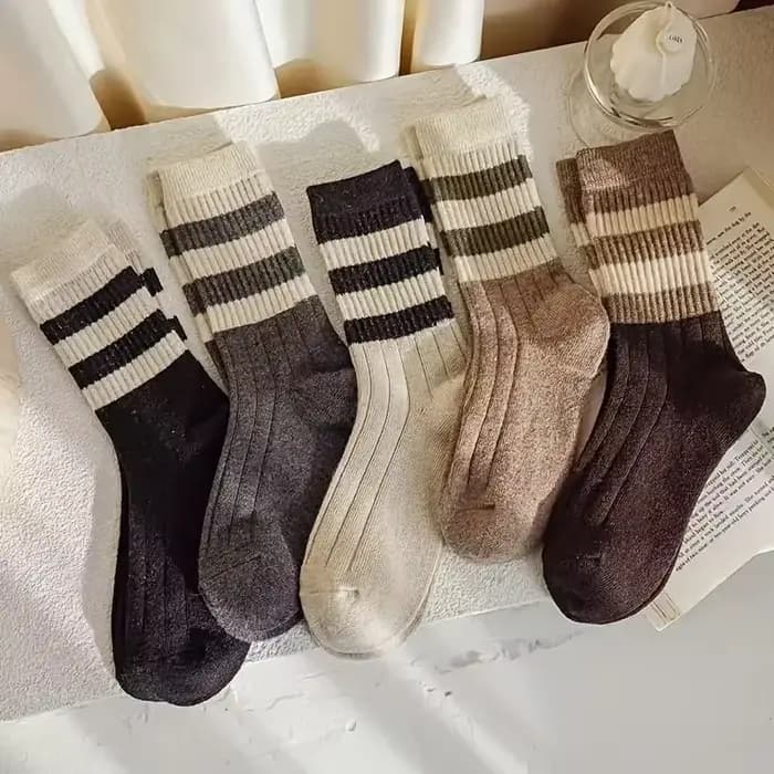 5 paires de chaussettes pour femmes, comprenant des chaussettes mi-mollet, chaussettes rayées de Sty