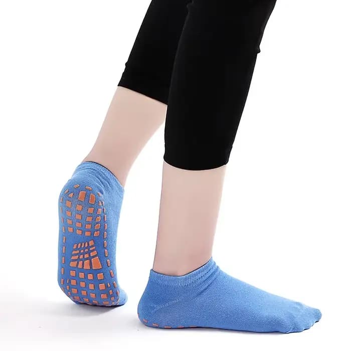 Chaussettes d'intérieur pour femmes, Yoga, Pilates, Trampoline, adultes/enfants, en Silicone, antidé