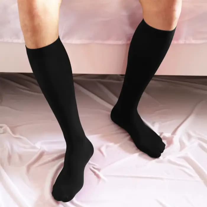 Chaussettes hautes pour hommes d'affaires formelles, couleur unie, ultra-fines, sans couture, bas mo