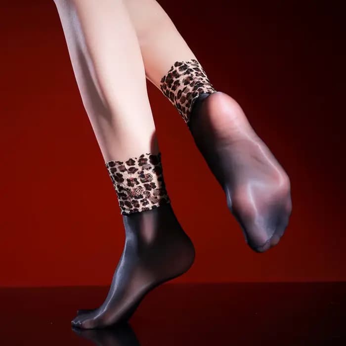 Chaussettes courtes transparentes chic à motif léopard, effet brillant et soyeux, pour femmes et hom