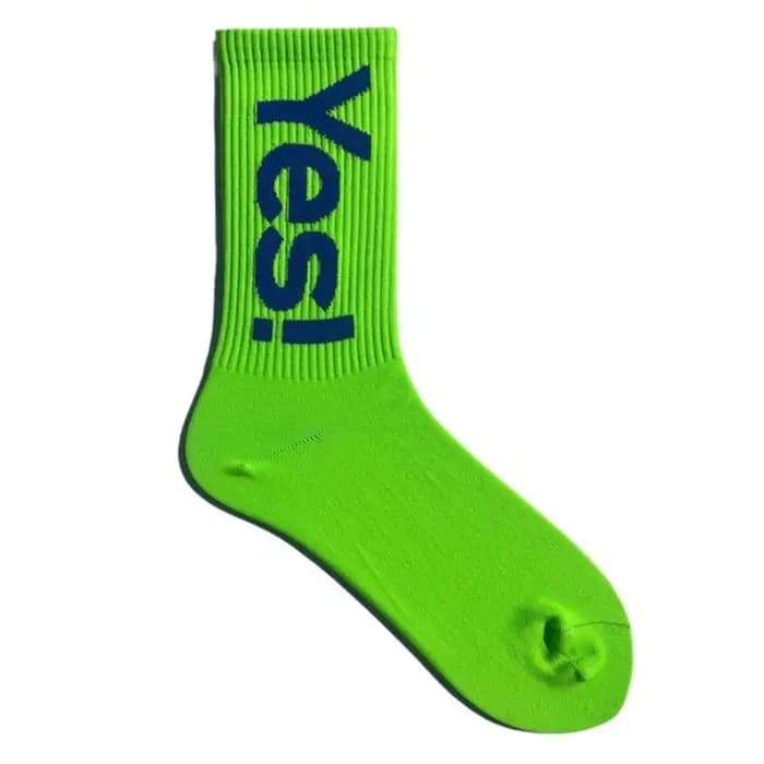 Oui! Chaussettes mi-mollet respirantes, tendance, pour le sport, le skateboard et les activités de p