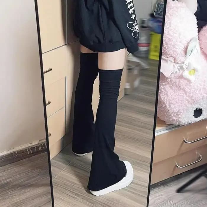 Chaussettes hautes noires solides pour fille épicée subculturelle japonaise, couvre-jambes au-dessus