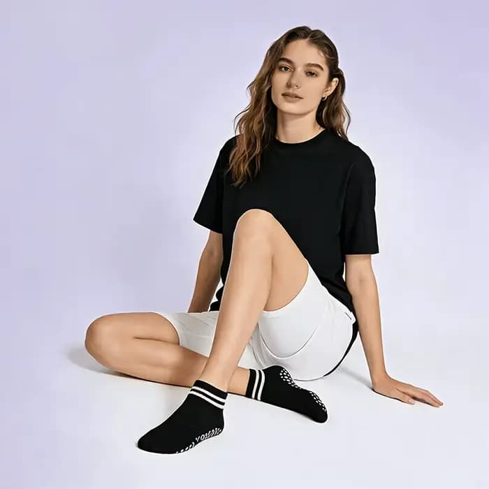 1 paire de chaussettes antidérapantes en coton absorbant la sueur pour la pratique de la danse sur l