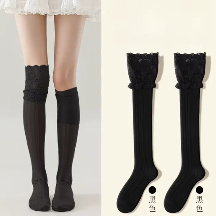 Nouvelles chaussettes longues en dentelle gris-blanc pour femme, sexy, fines, hautes jusqu'au genou,