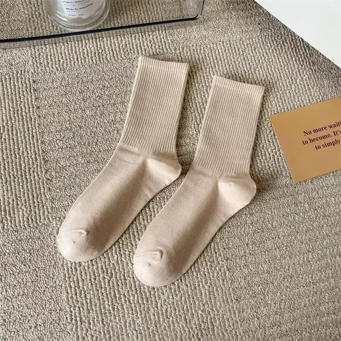 2025 nouvelles femmes hommes coton chaussettes rouge vert bas de noël Sport Absorption de la sueur é