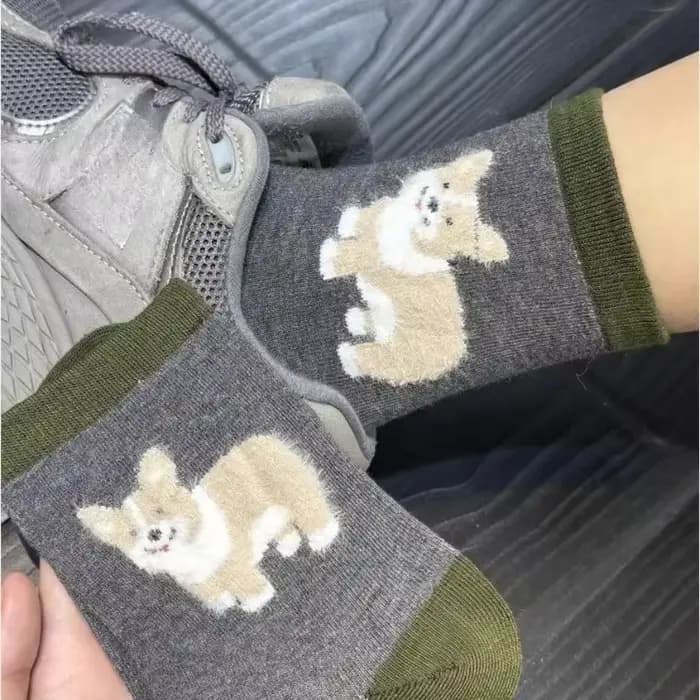 Femmes automne en peluche chien motif chaussettes Kawaii dessin animé femme coton chiens mi-tube cha