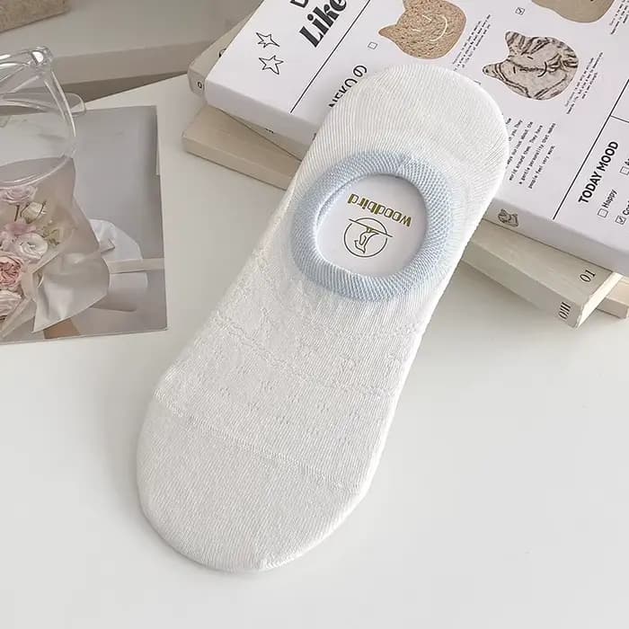 Chaussettes bateau invisibles pour femme, antidérapantes en silicone, avec nœud mignon, ajourées, en