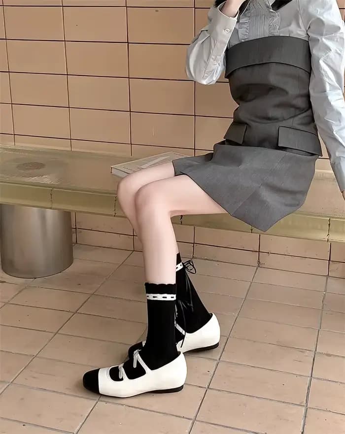 Chaussettes à froufrous en coton pour femmes, bas sexy, blanc, noir, dentelle Lolita, tendances de l