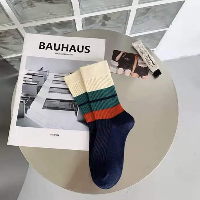 Chaussettes mi-tube rayées en coton respirant pour femmes, chaussettes mignonnes, hip hop, planche à