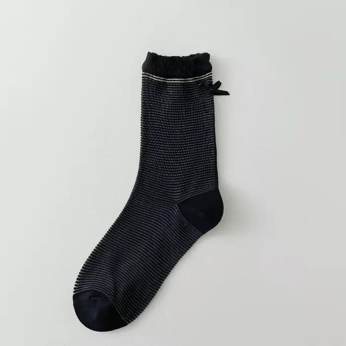 Chaussettes pour femmes Printemps-Été Ultra-fines Sans Coutures Tendance Légères Respirantes Mi-moll