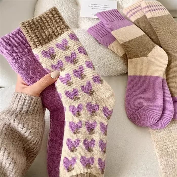 4 paires de luxueux chaussettes en tricot coeur violet – douces, chaudes et confortables pour l'auto