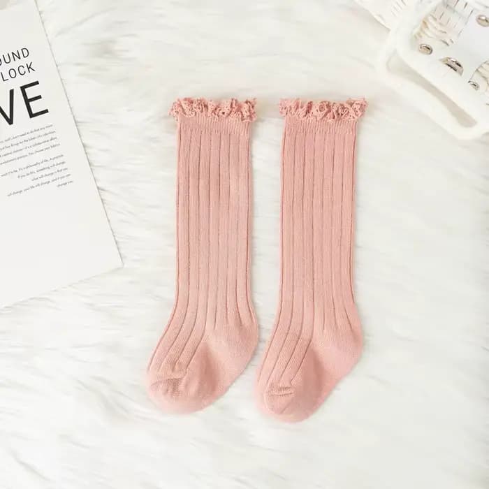 Chaussettes hautes à volants pour enfants, chaussettes longues en coton doux pour tout-petits, unifo