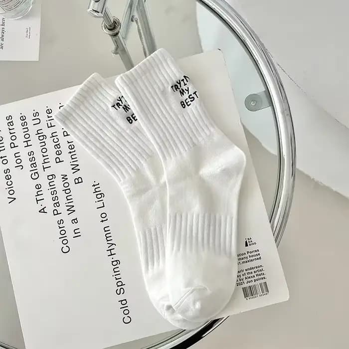 Chaussettes d'équipage de broderie de lettres pour femmes et filles, chaussettes de sport en coton r
