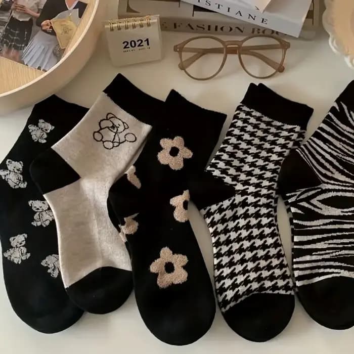5/10 paires femmes mignon petit ours mi-mollet chaussettes à la mode fleur imprimé Floral doux confo