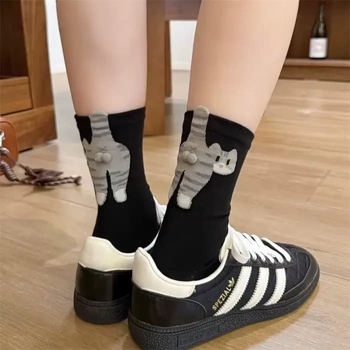 1/2 paires de chaussettes 3D mignonnes à motif chat noir/blanc, chaussettes amusantes pour femmes et