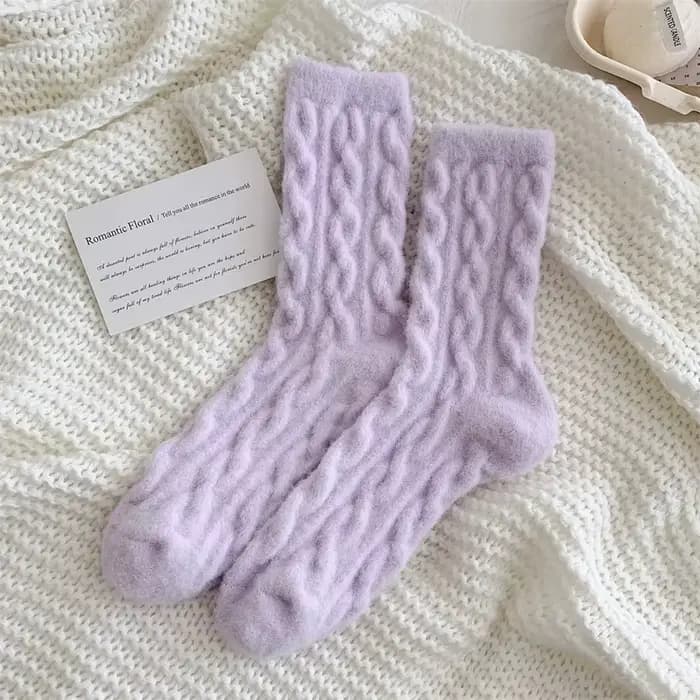 Chaussettes chaudes pour femmes, nouvelle mode japonaise d'hiver, chaussettes moelleuses de couleur 