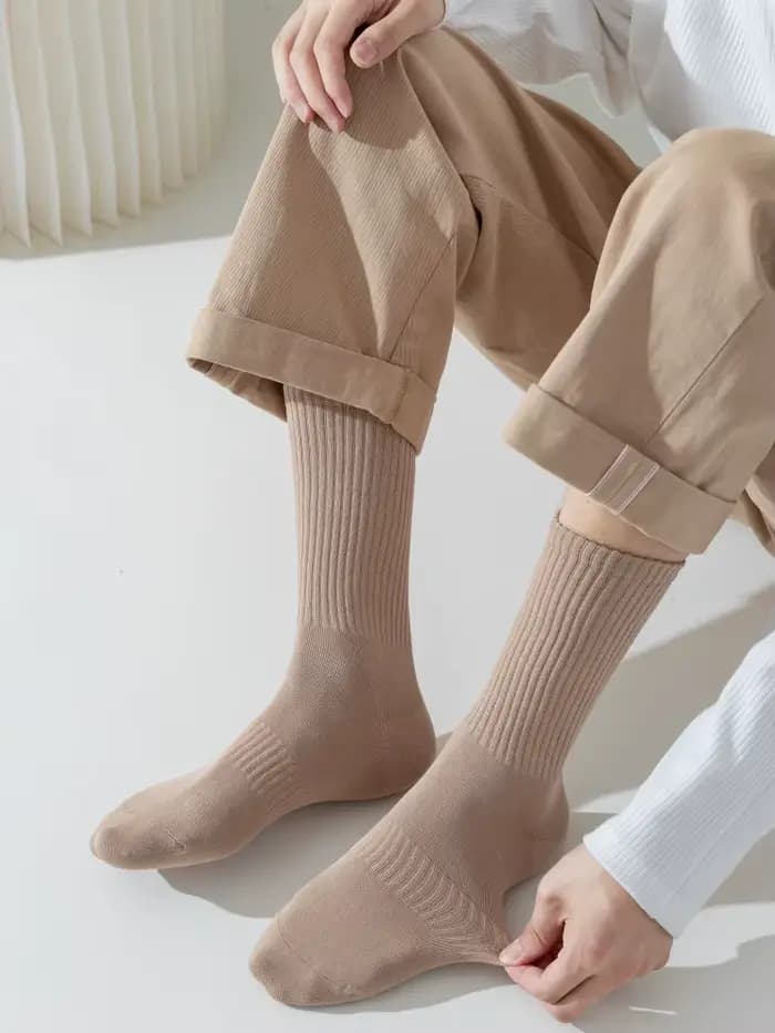 Chaussettes d'affaires en pur coton pour hommes, de haute qualité, couleur unie, mode décontractée, longues, Harajuku rétro, résistantes à l'usure, chaussettes de sport
