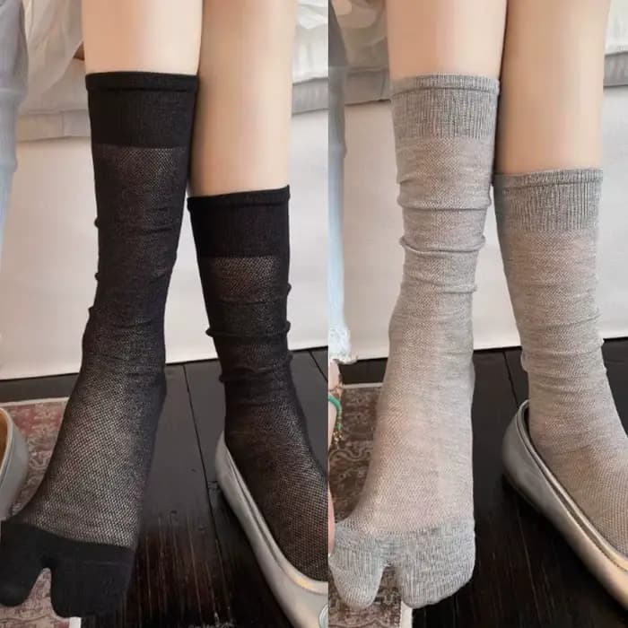Chaussettes Tabi pour femmes, douces, respirantes, à bout fendu, en coton peigné, couleur unie, fines pour l'été, style japonais décontracté, chaussettes longues à deux orteils