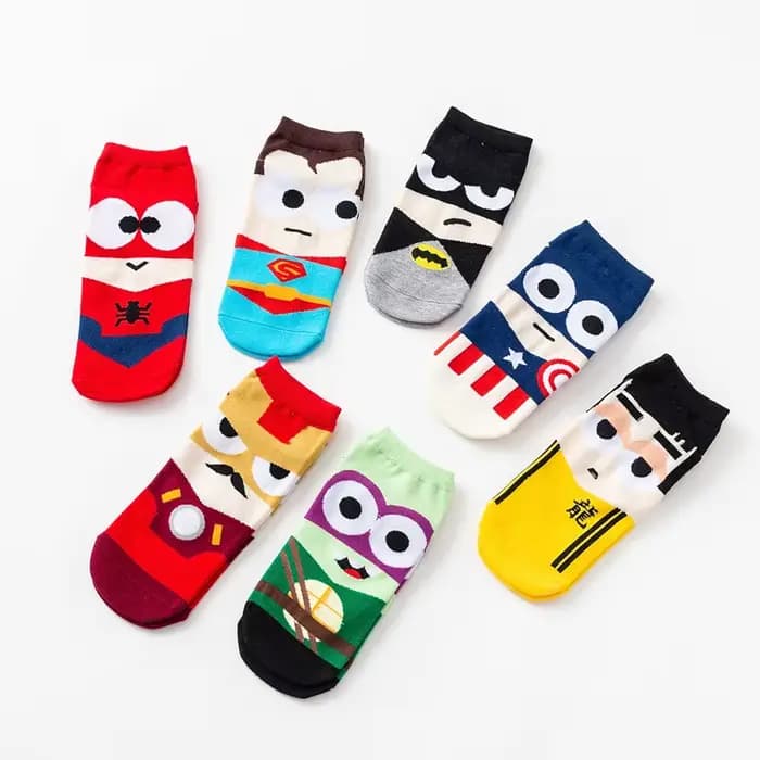 Vente chaude! Femmes chaussettes drôle hommes mâle Harajuku chaussette courte concepteur coloré respirant Anime dessin