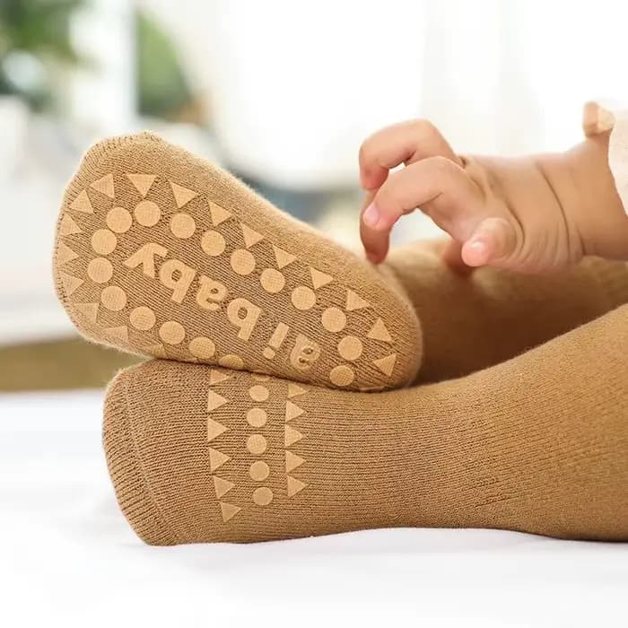 Chaussettes de sol épaisses pour enfants de 0 à 3 ans