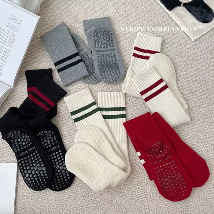 Chaussettes de yoga respirantes en coton à rayures vintage 2026