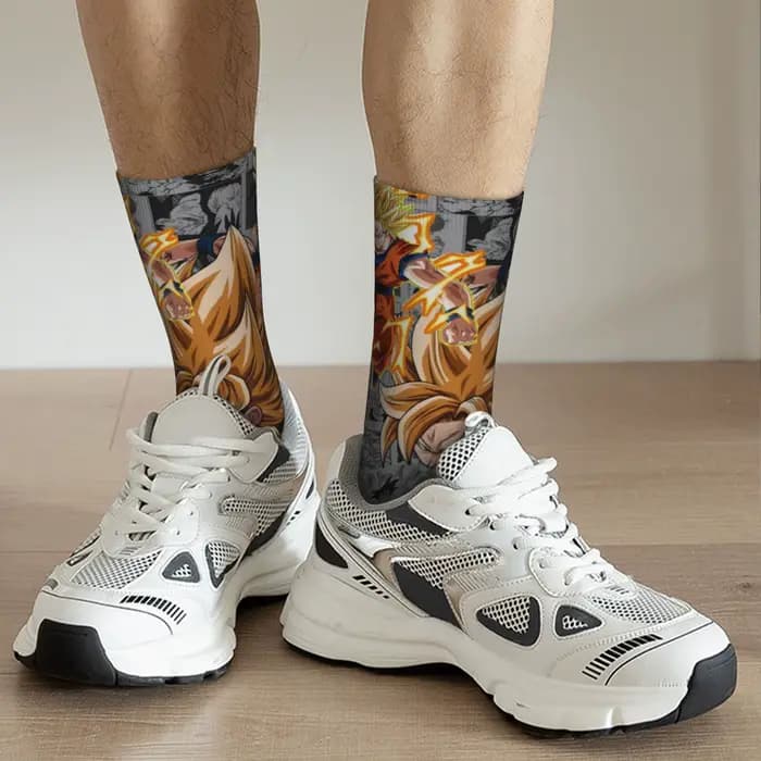 1 paire de chaussettes amusantes Dragon Ball Son Goku (3) avec motif imprimé sans couture