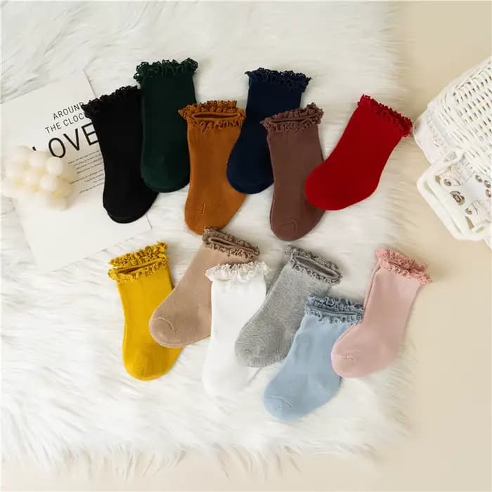 Chaussettes en coton à volants pour enfants