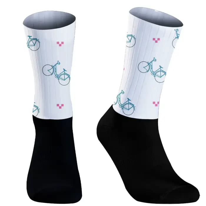 Chaussettes de cyclisme antidérapantes 2026 respirantes en silicone, chaussettes de sport aérodynamiques pour vélo, chaussettes d'été fraîches et confortables pour hommes et femmes