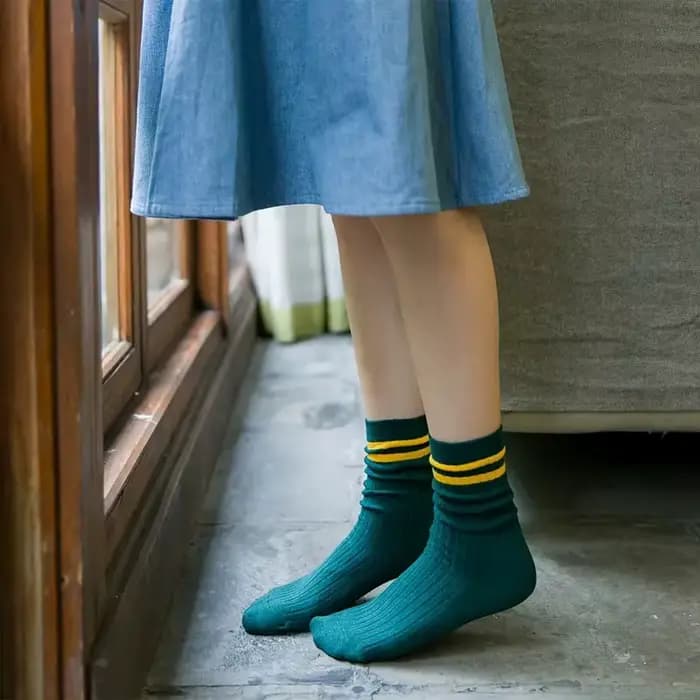 5/10/20/30 paires femmes rayé mi tube chaussettes à la mode couleur correspondant doux confortable absorbant la sueur respirant chaussette décontractée