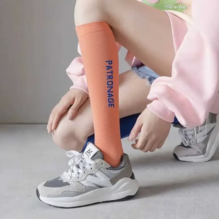 1 paire de chaussettes de sport professionnelles de haute qualité pour femmes