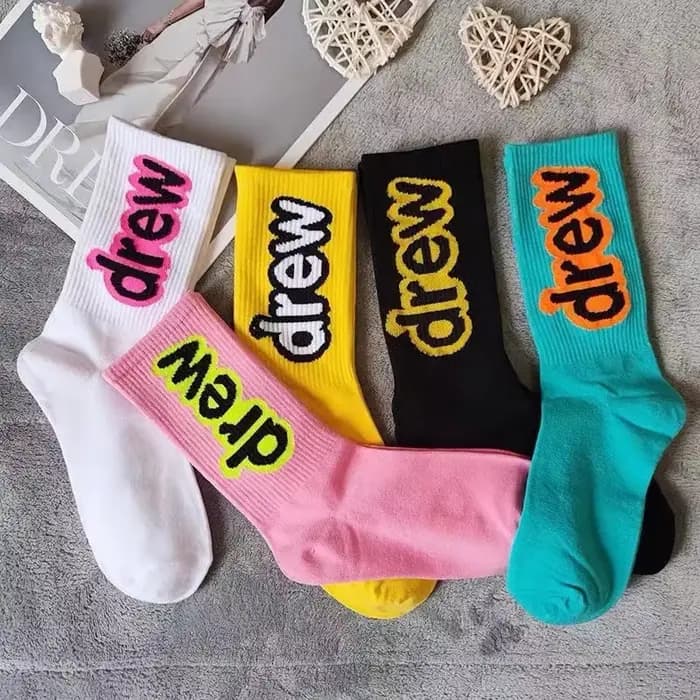 Chaussettes tendance en coton avec lettres pour femmes