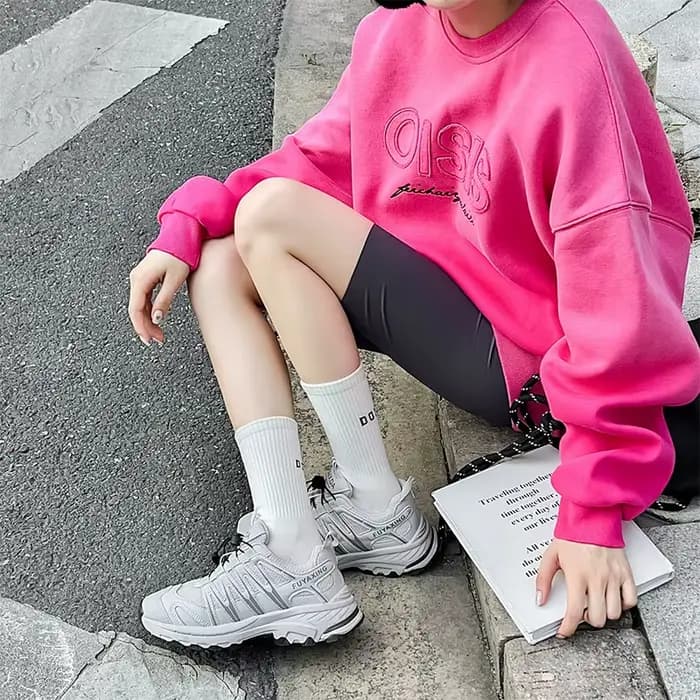 Chaussettes femme mode lettre mi-longue