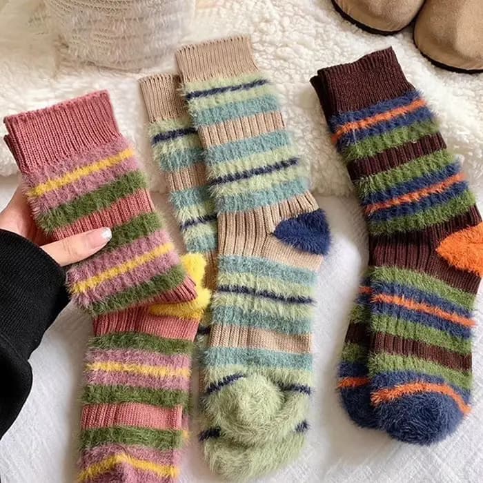 Chaussettes à rayures colorées pour femmes