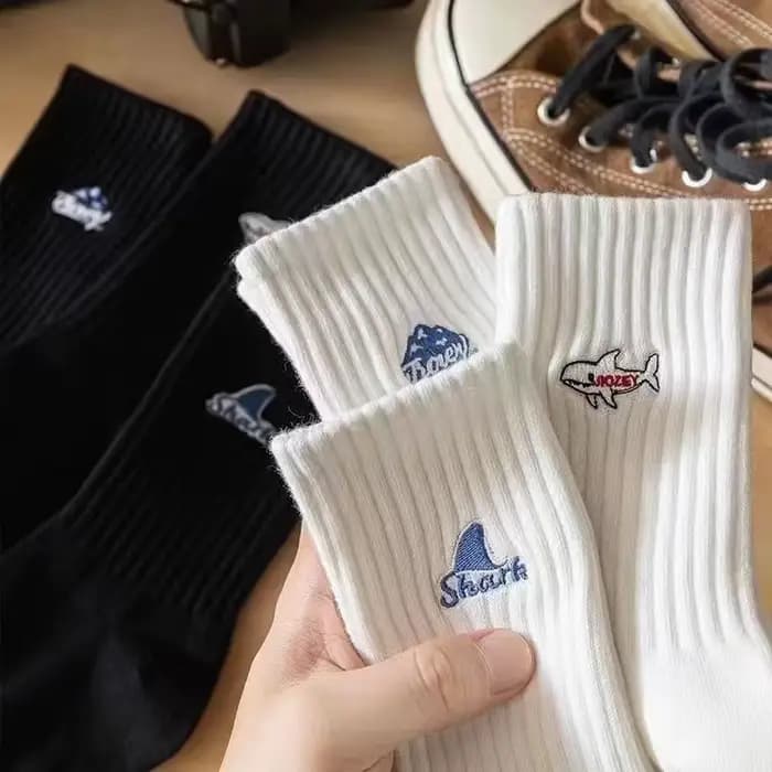Chaussettes mi-tube pour hommes, chaussettes en coton respirantes, chaussettes de sport, de course, de couleur unie, légères, tendance, printemps-été