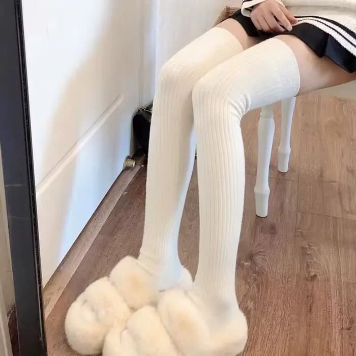 Chaussettes en cachemire tricotées pour femme