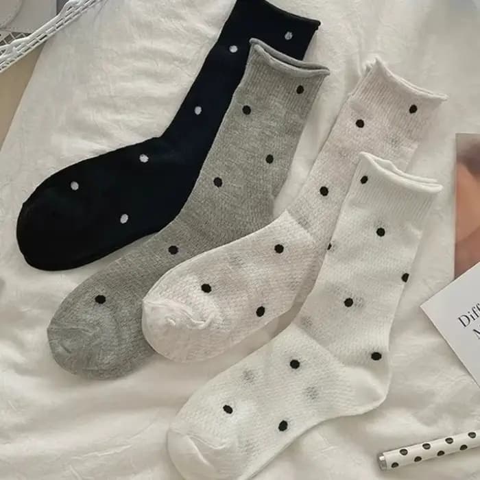 Chaussettes à pois pour femmes