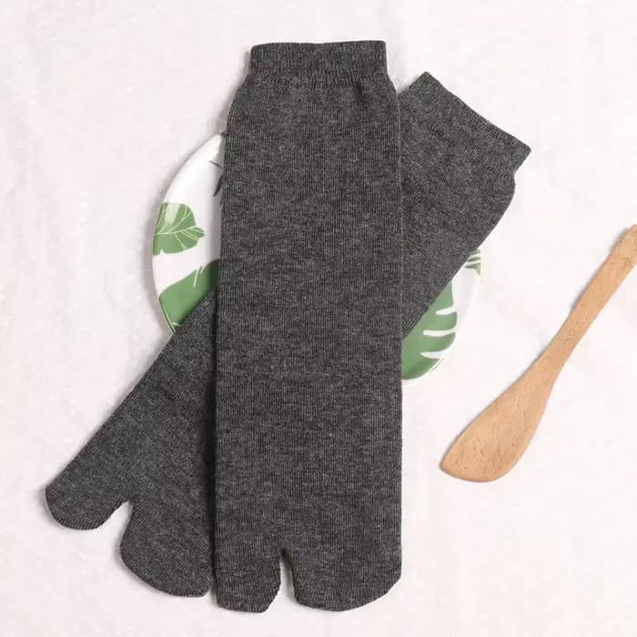 Style japonais 2 orteils chaussettes couleur unie coton hommes femmes respirant tongs séparées deux doigts