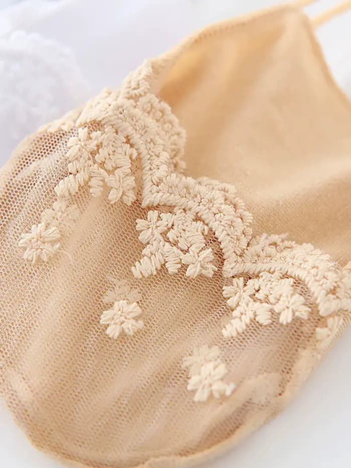 Chaussettes invisibles d'été fines pour femme