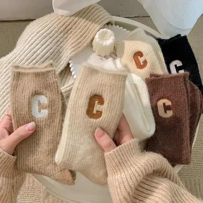 Chaussettes de luxe en laine pour femmes