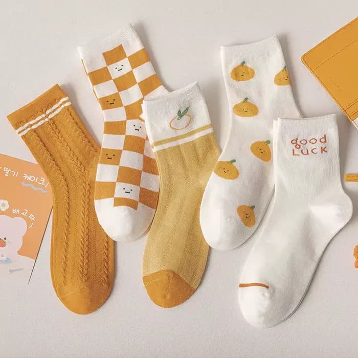 Chaussettes à tube torsadé jaune pour femmes