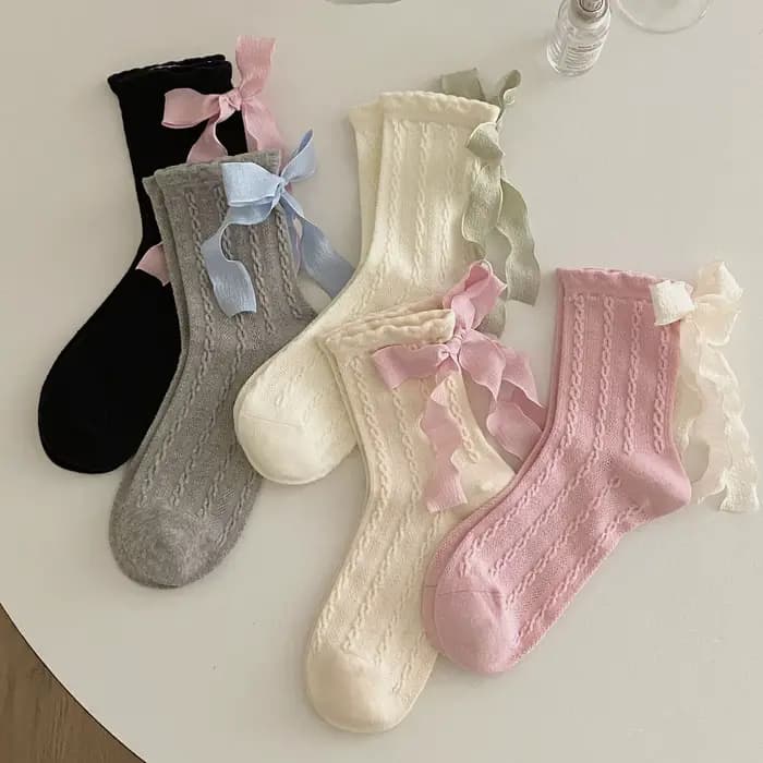 Chaussettes mi-mollet pour femmes