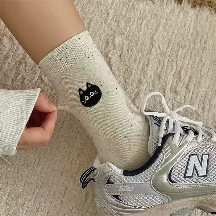 Chaussettes mi-tube pour femmes